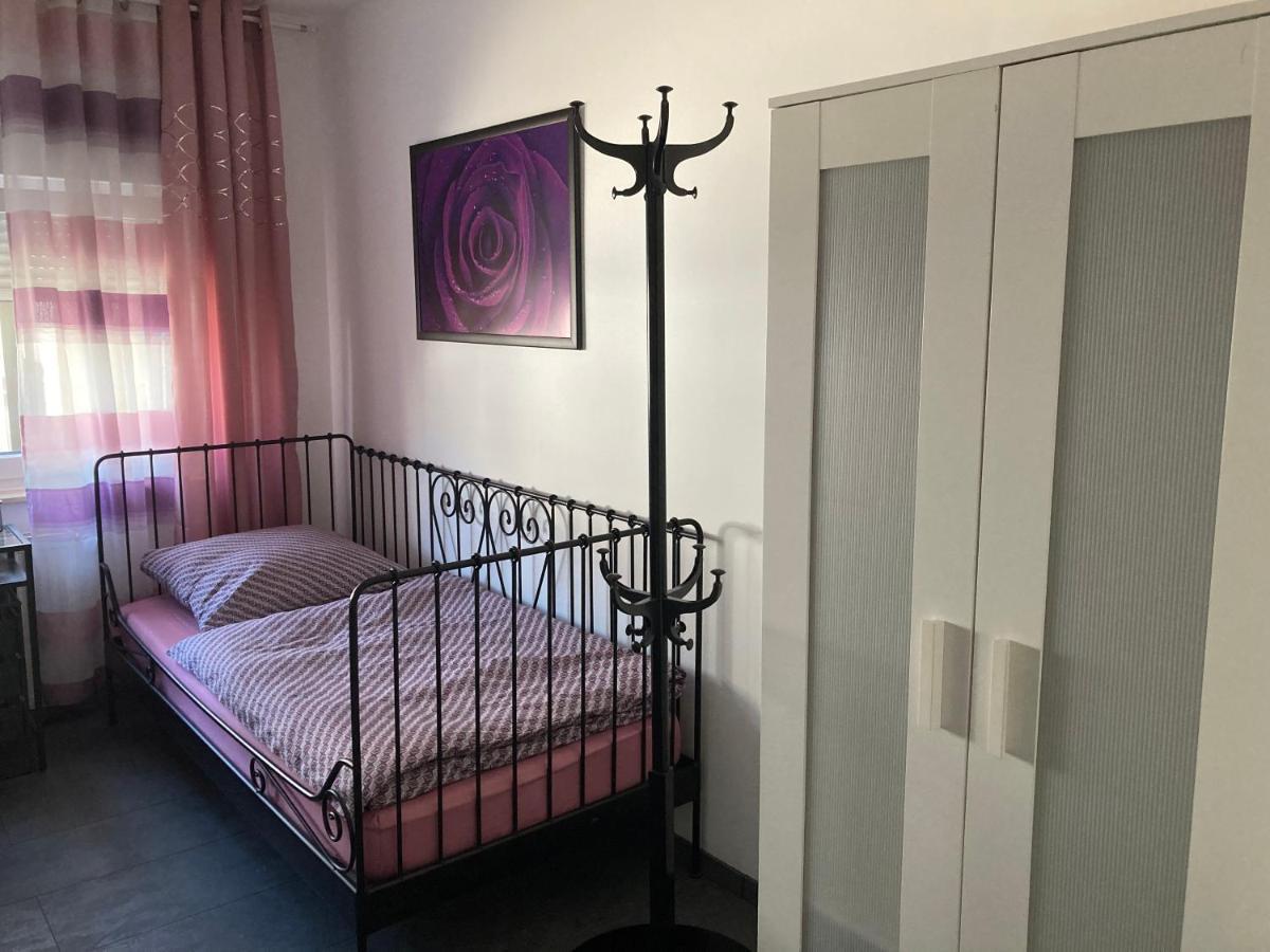 Frisch Sanierte, Moderne Eigentumswohnung Solingen Exteriér fotografie